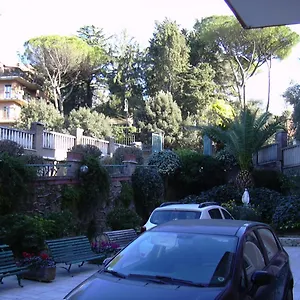 Casa Per Ferie Suore Domenicane Hotel